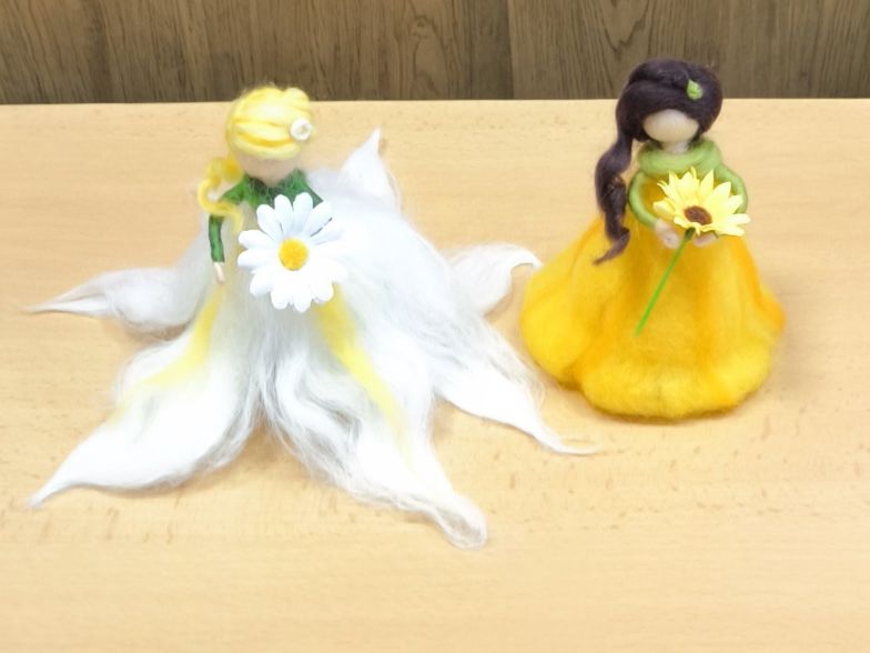 Květinová panenka - kurz plstění